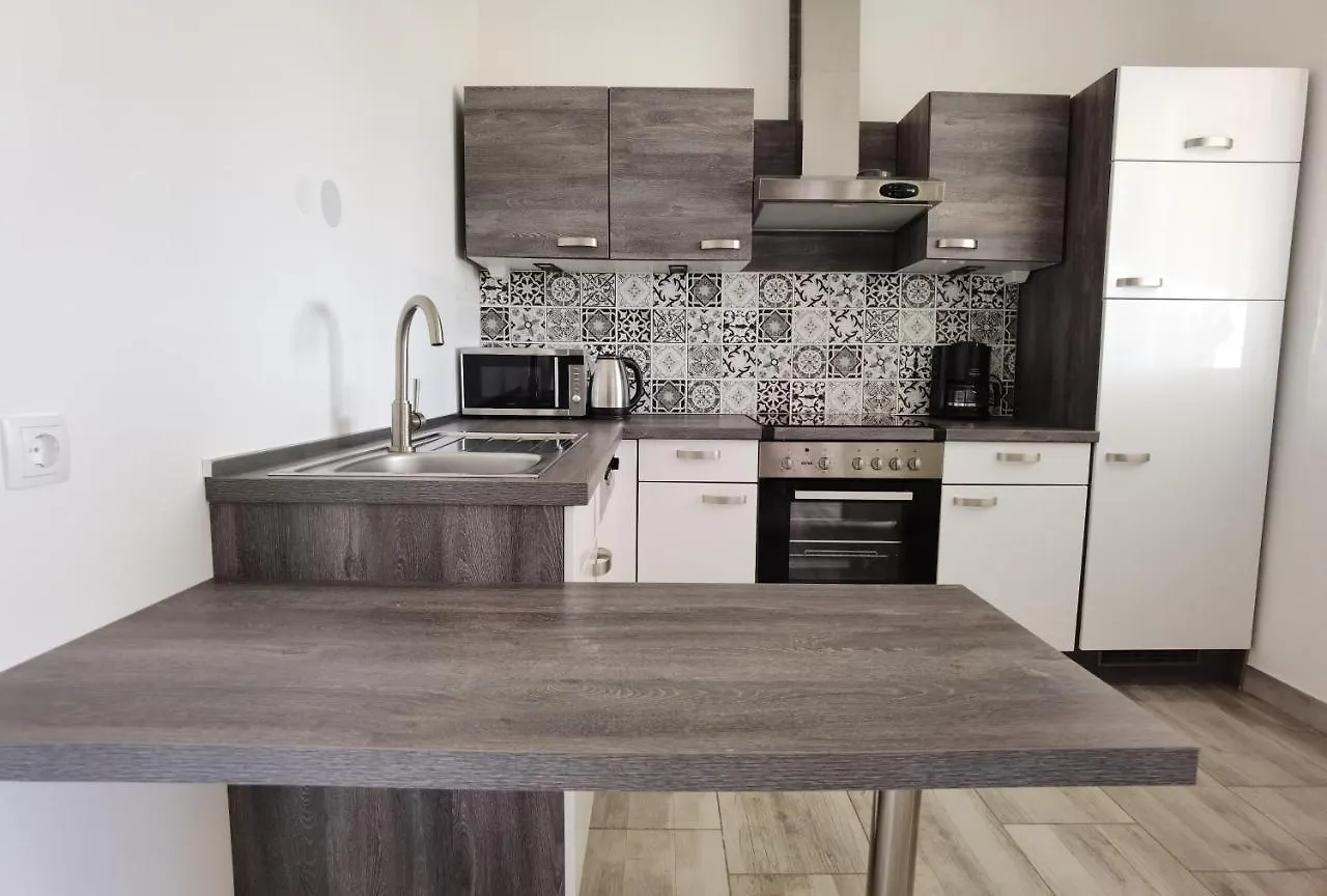 Apartments Jasna Privlaka