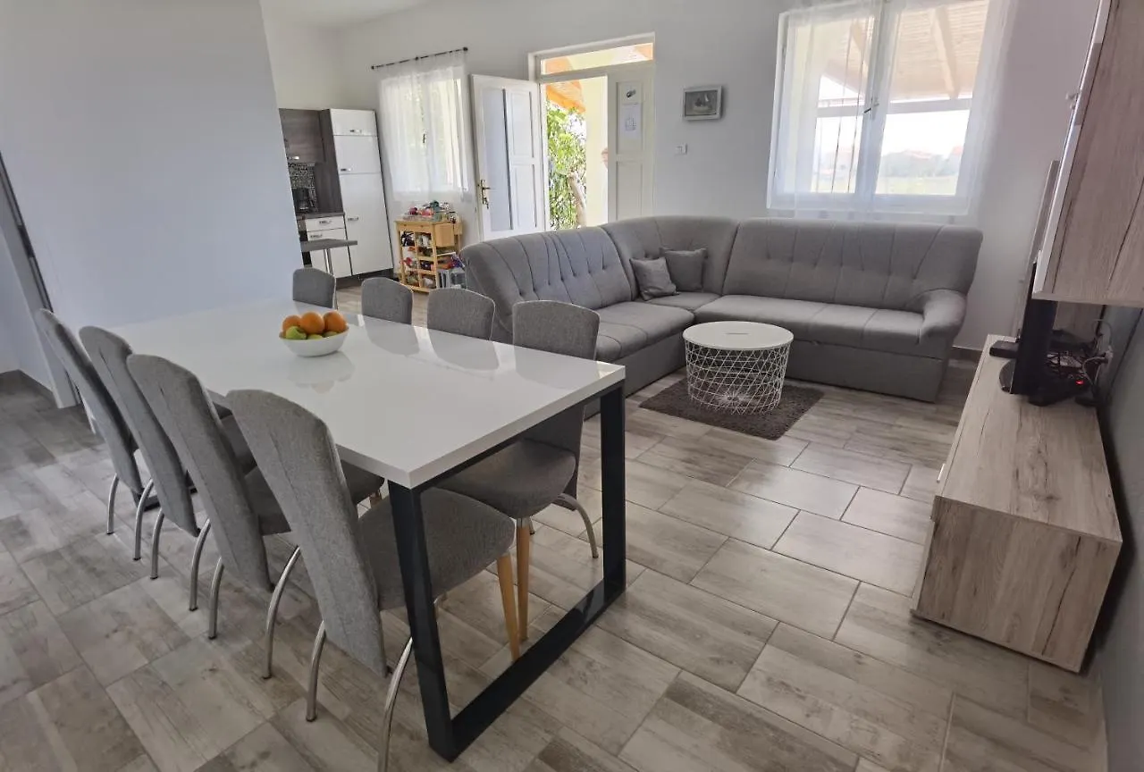 Apartments Jasna Privlaka  Privlaka (Zadar)