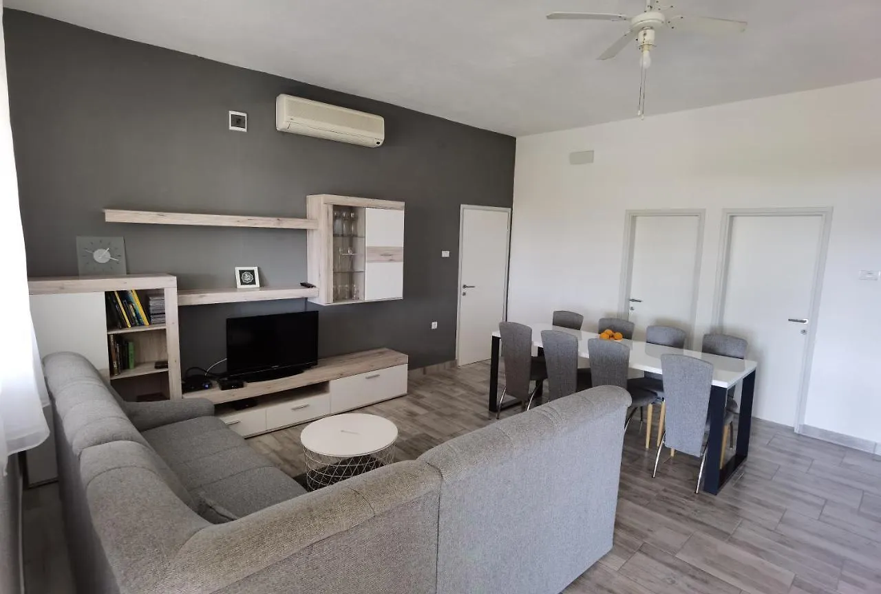 Apartments Jasna Privlaka