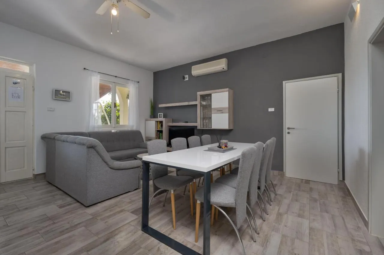 Apartments Jasna Privlaka Croatia