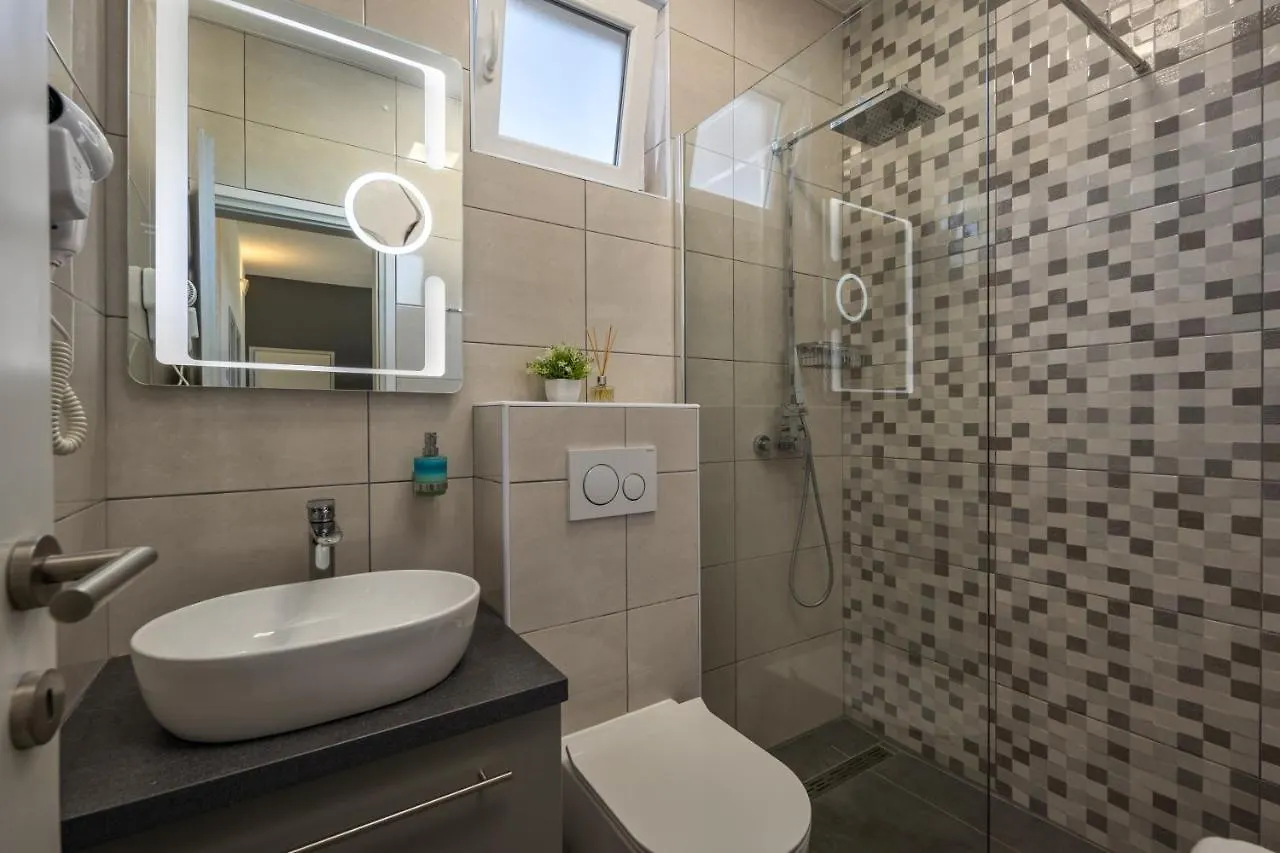 Apartments Jasna Privlaka 0*, Privlaka (Zadar) Croatia