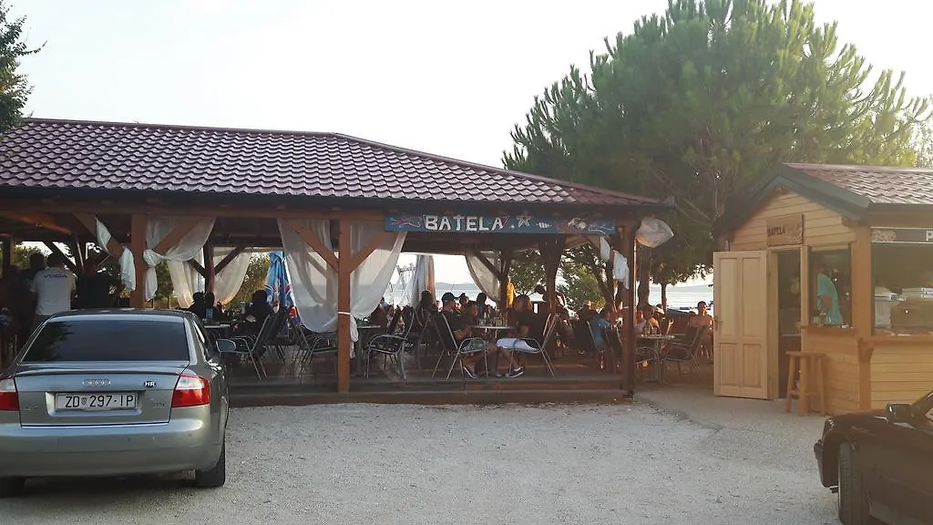 Apartments Jasna Privlaka 0*, Privlaka (Zadar) Croatia