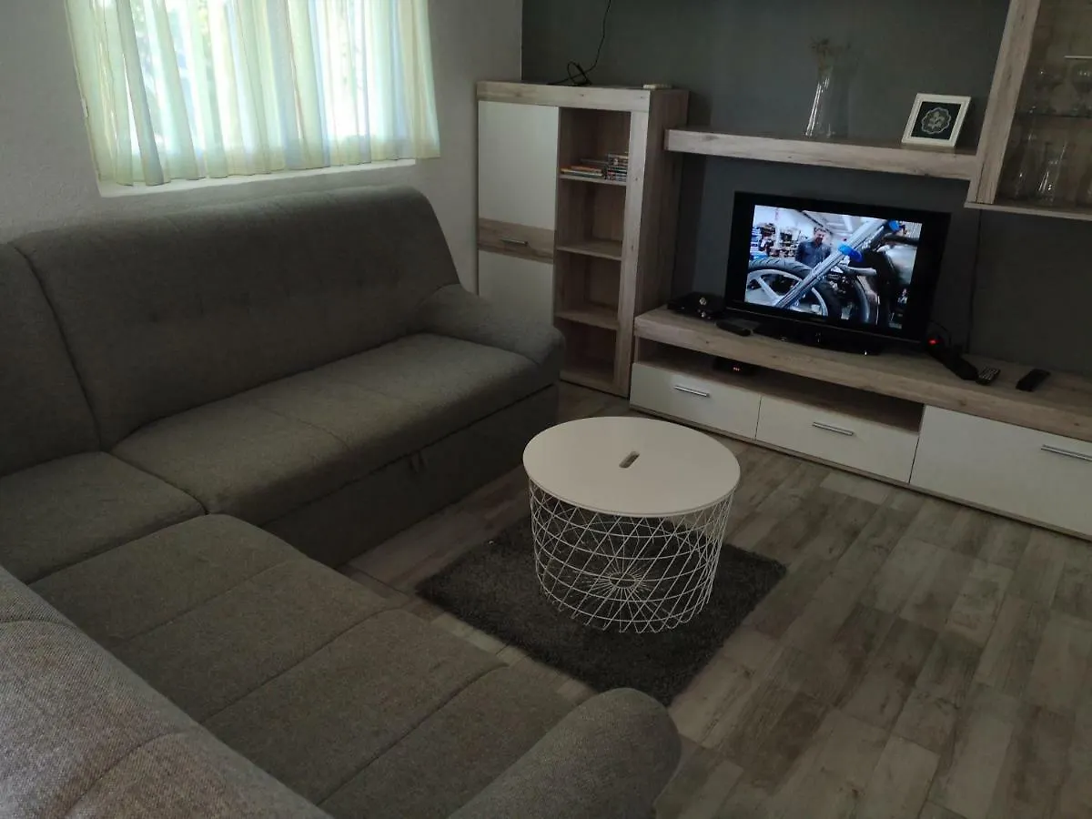Apartments Jasna Privlaka