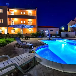 Bonex Apartman