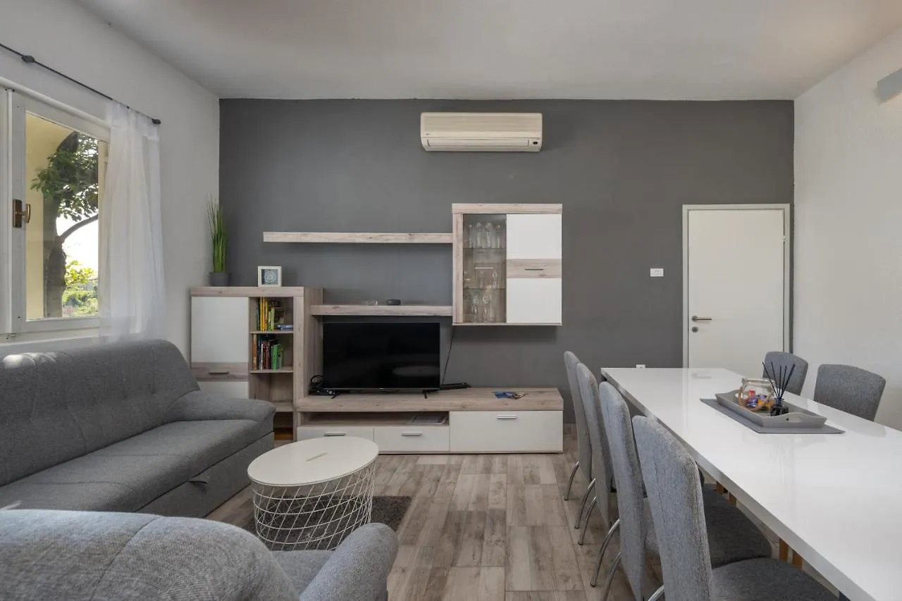Apartments Jasna Privlaka  Chorvatsko