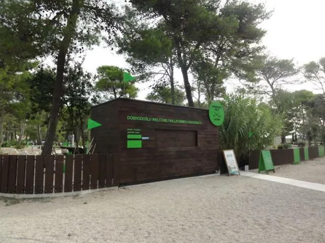 Apartments Jasna Privlaka  Privlaka (Zadar)